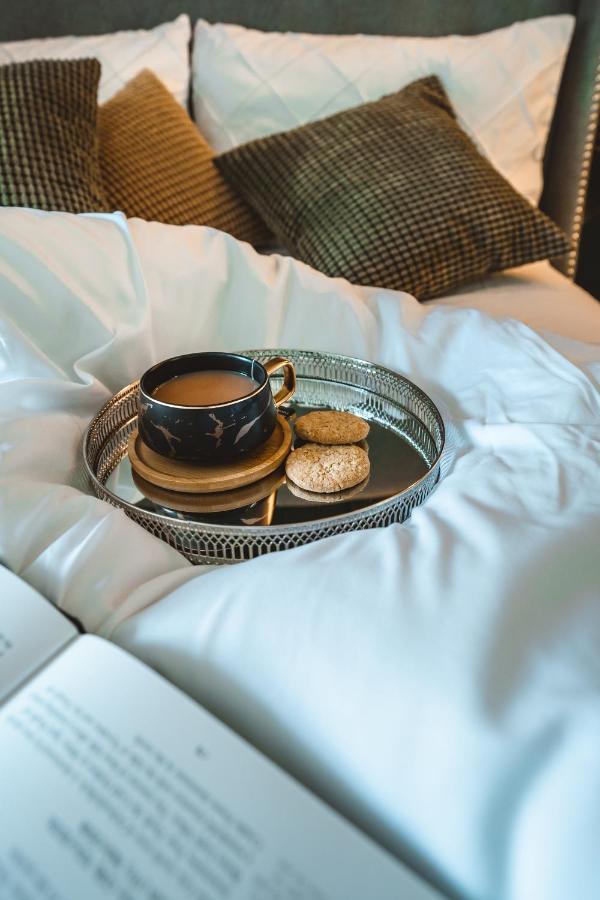 Loft On The Crescent - 5 Star Scottish Luxury - Prime West End Location Appartamento Glasgow Esterno foto